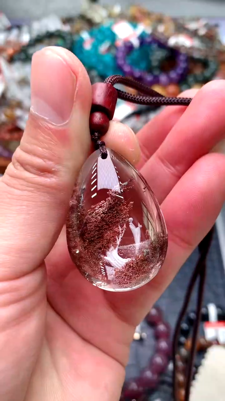 【闪购商品】水晶吊坠(赠链)未镶嵌82