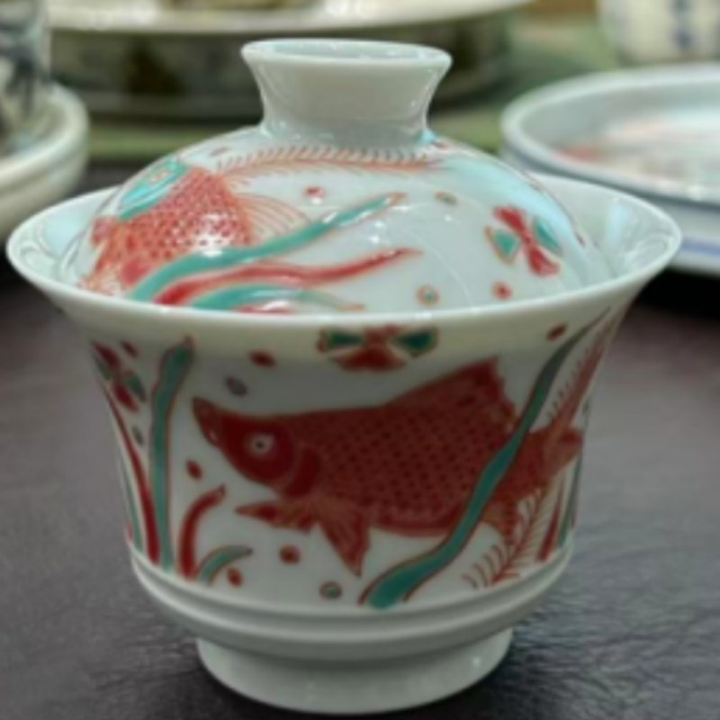 LQT24201立勤堂红绿彩鱼藻马蹄盖碗（福利）杯子