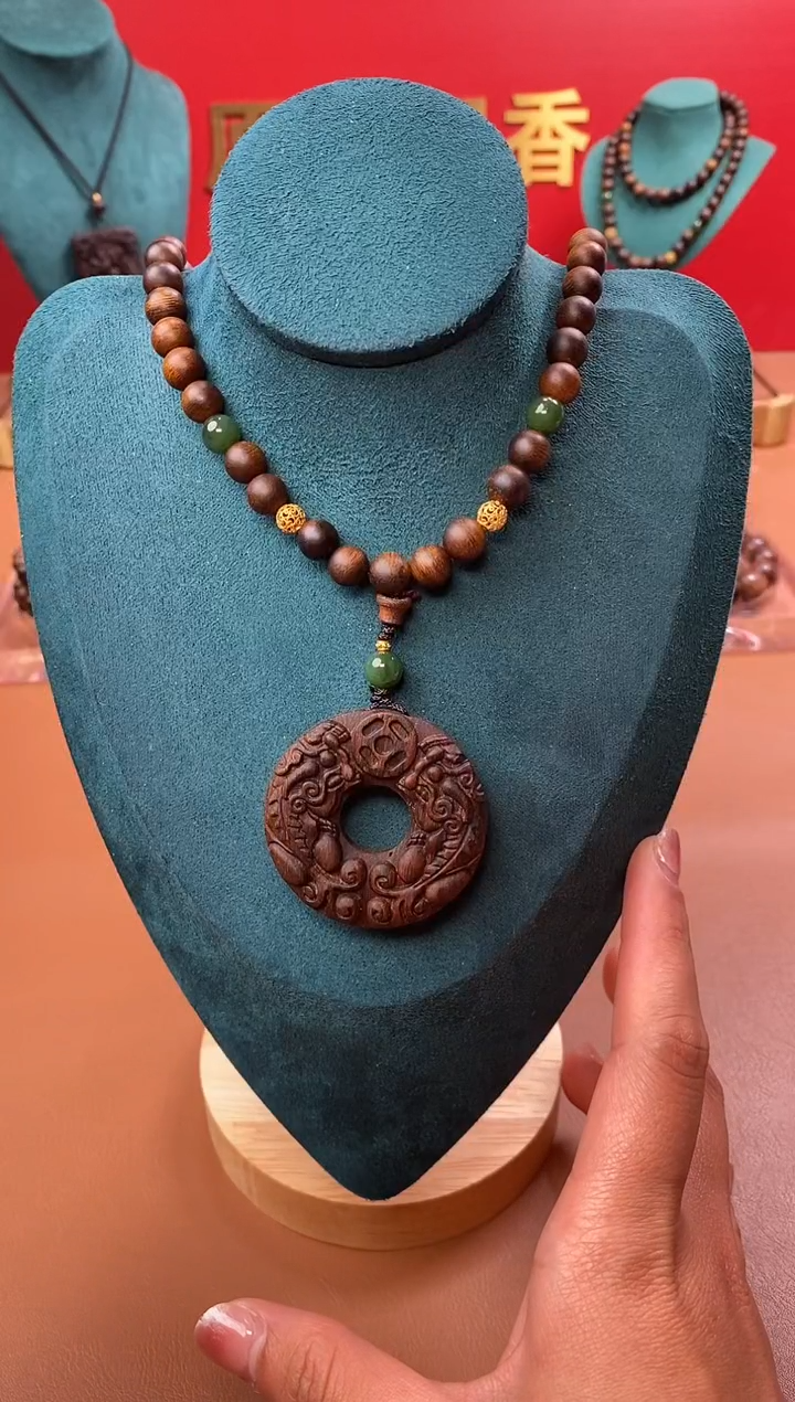 【闪购商品】沉香手串M沉水紫棋08三圈+白棋沉香木雕貔貅环