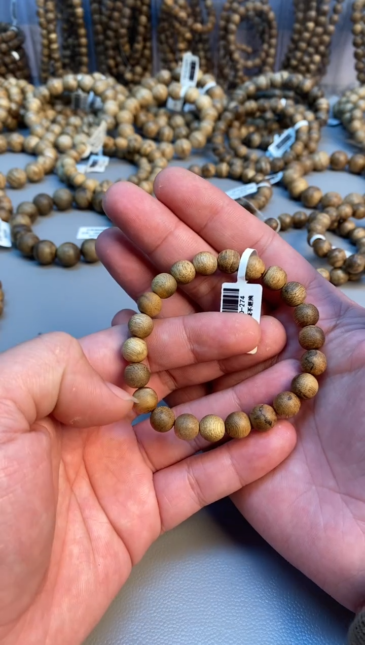 沉香手串 文莱圆珠单圈0.9多样性发其一