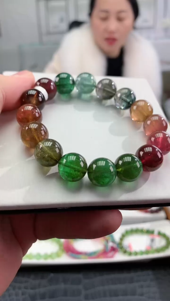 【闪购商品】碧玺手串未镶嵌多样性发一条
