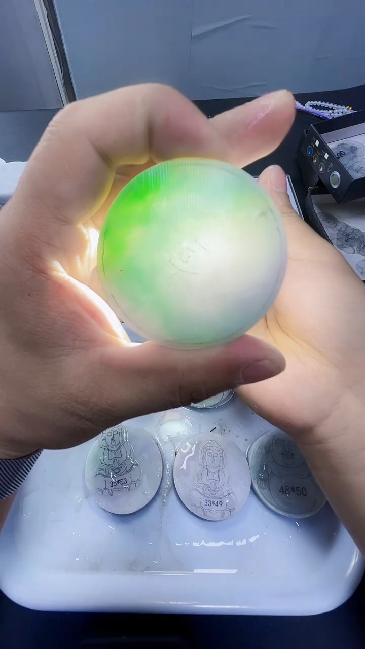 翡翠裸石缅甸天然翡翠A货219