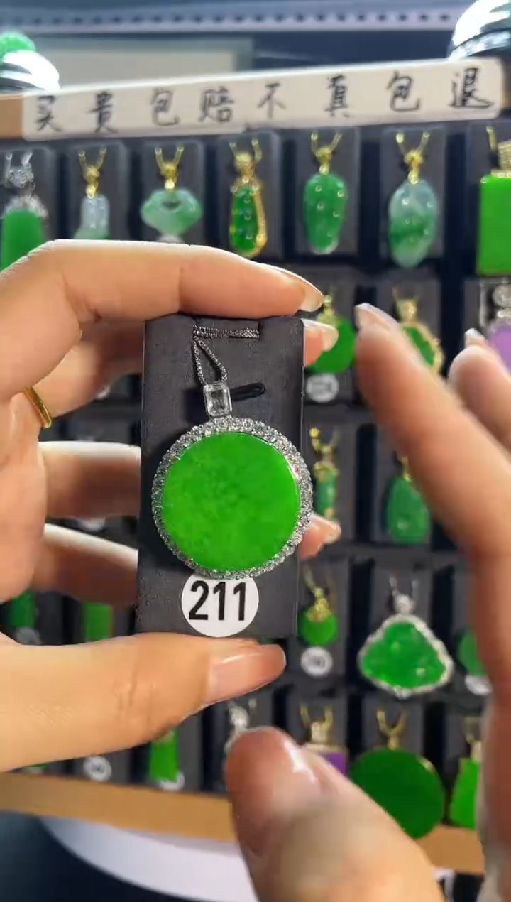 【闪购商品】翡翠耳饰银S925镶嵌211...