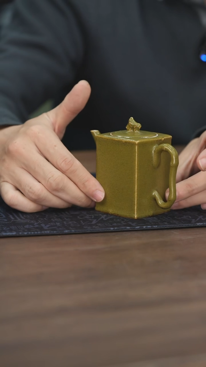【瓷见如故】逸古堂素胎茶叶末四方壶