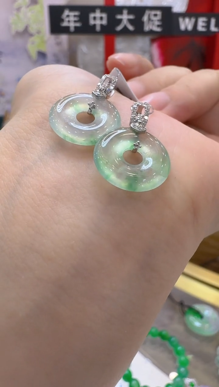 翡翠18K金镶嵌吊坠(不含链)多样性团购发一件