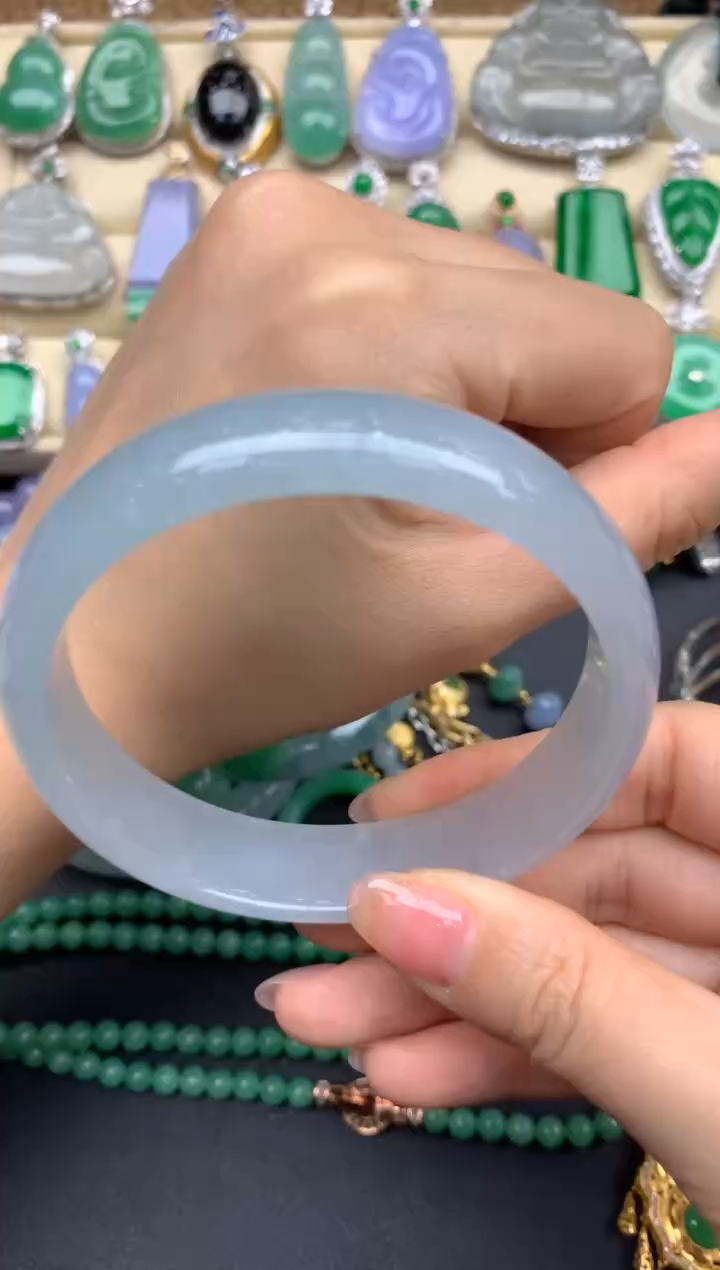 【闪购商品】翡翠手镯未镶嵌180-中国好珍宝