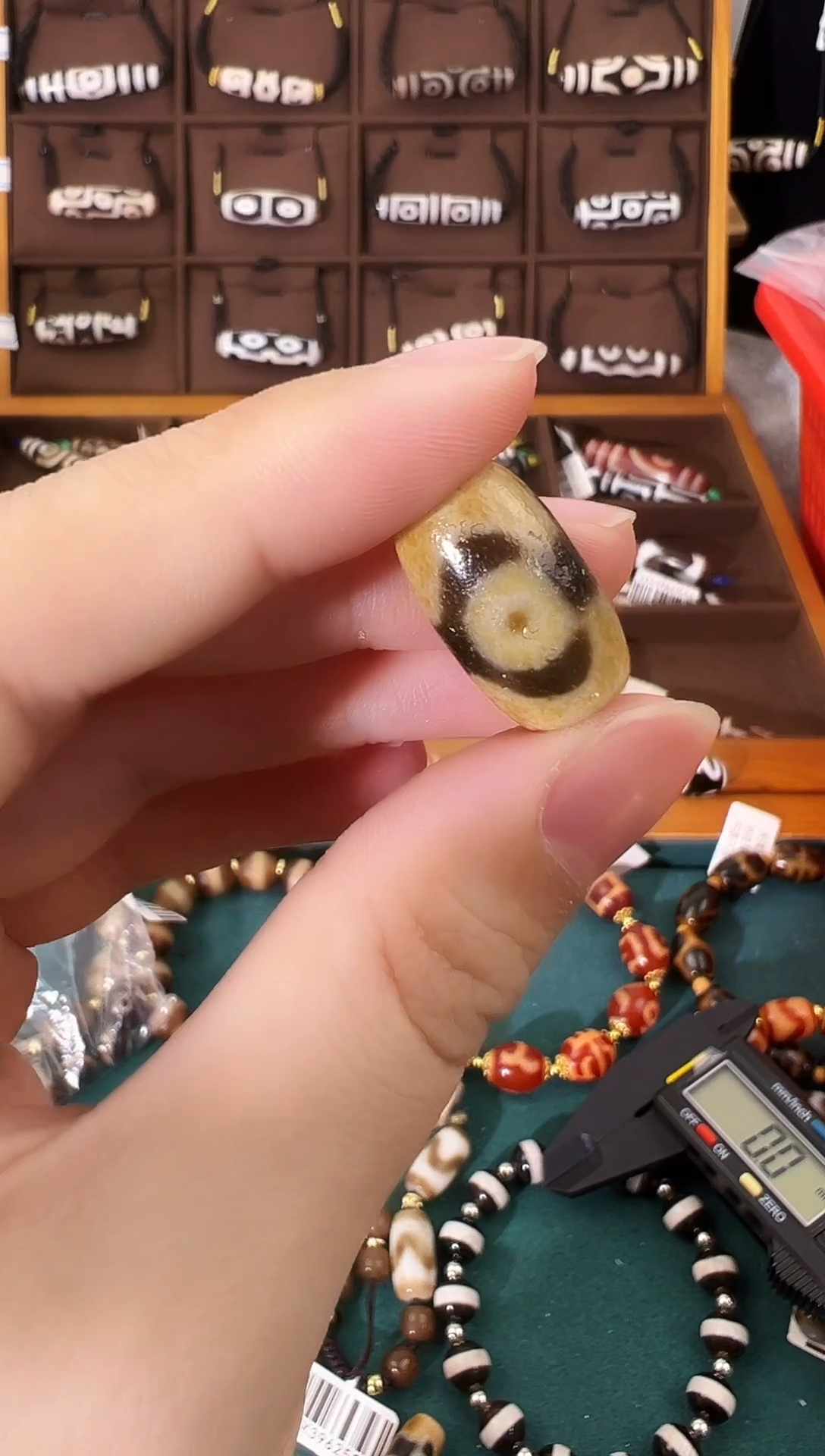 玛瑙/玉髓（覆膜）颈饰未镶嵌28（微瑕随机发货）