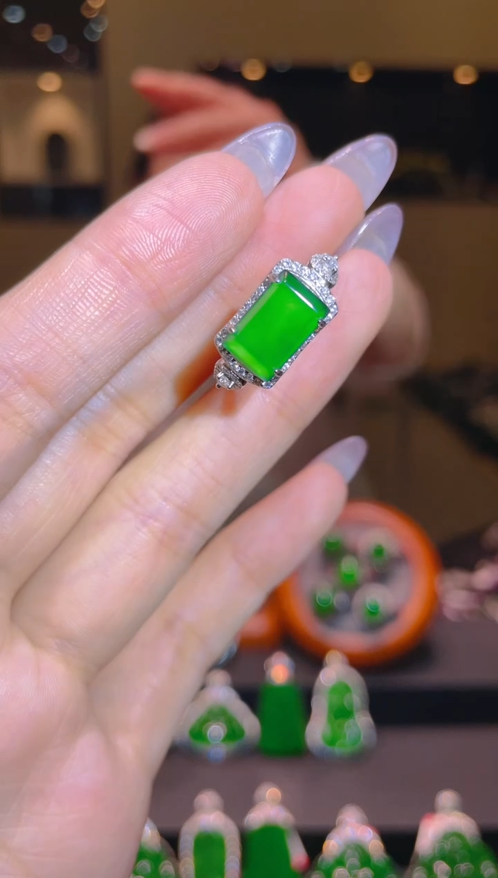 【闪购商品】翡翠银S925镶嵌吊坠(不含链)A10