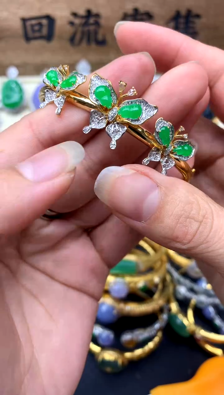 【闪购商品】翡翠手镯18K金镶嵌457-中国好珍宝