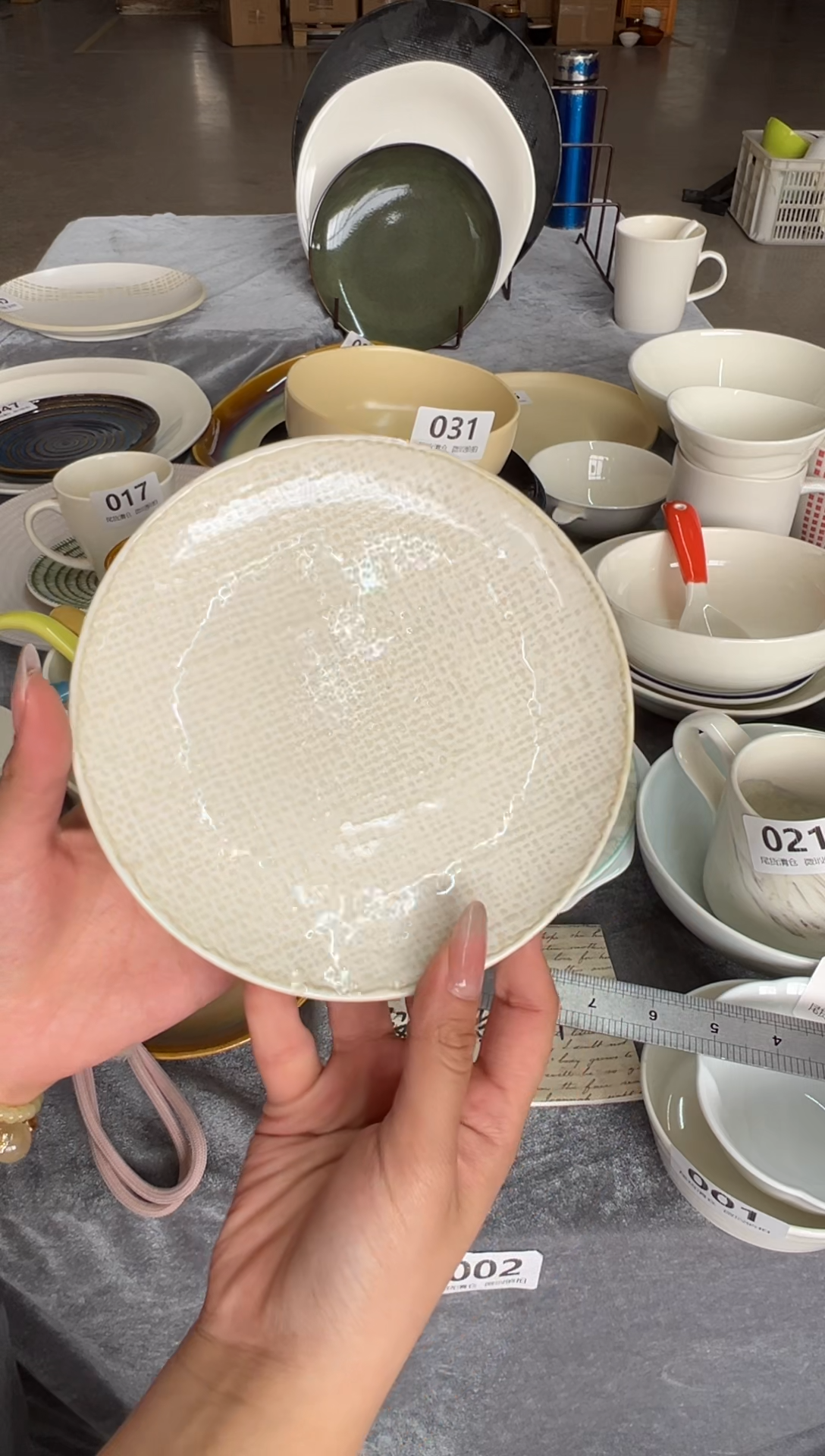 新骨瓷079瑕疵洛娃白麻布6.5寸骨碟