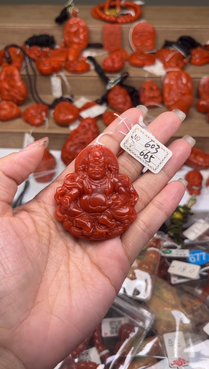 【闪购商品】南红玛瑙珠宝奇石未镶嵌603