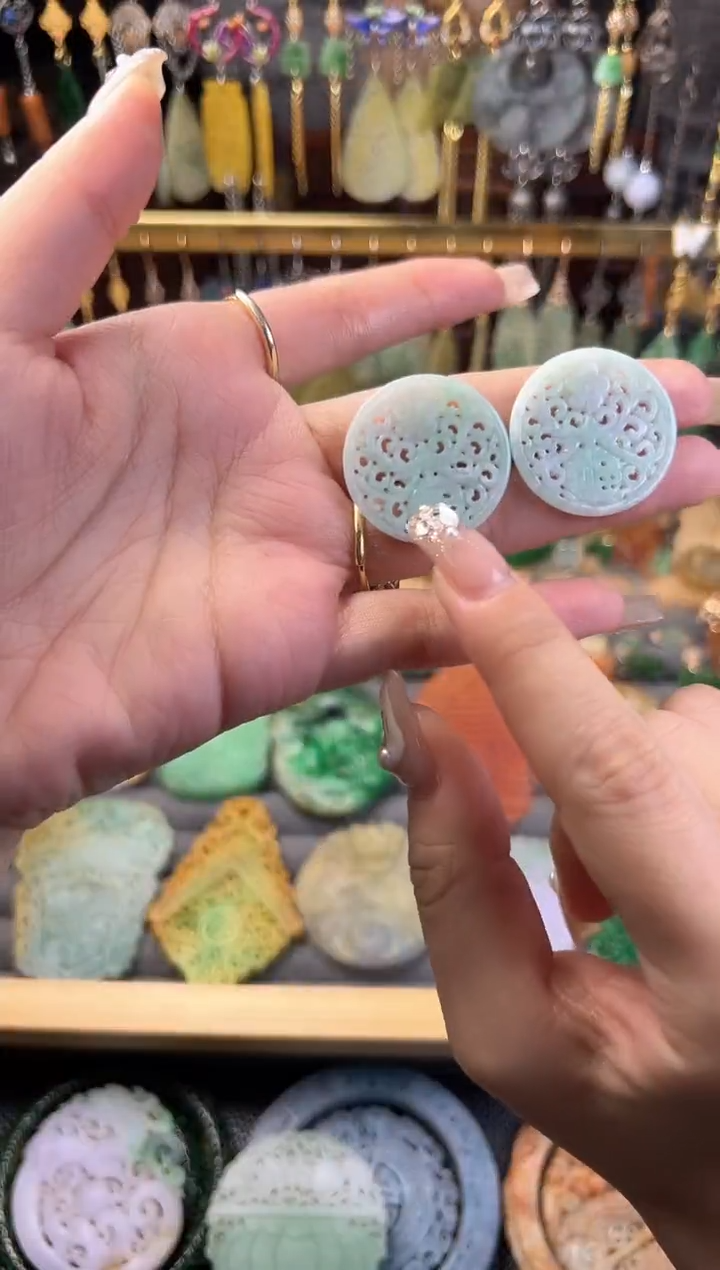 未镶嵌定制翡翠翡翠