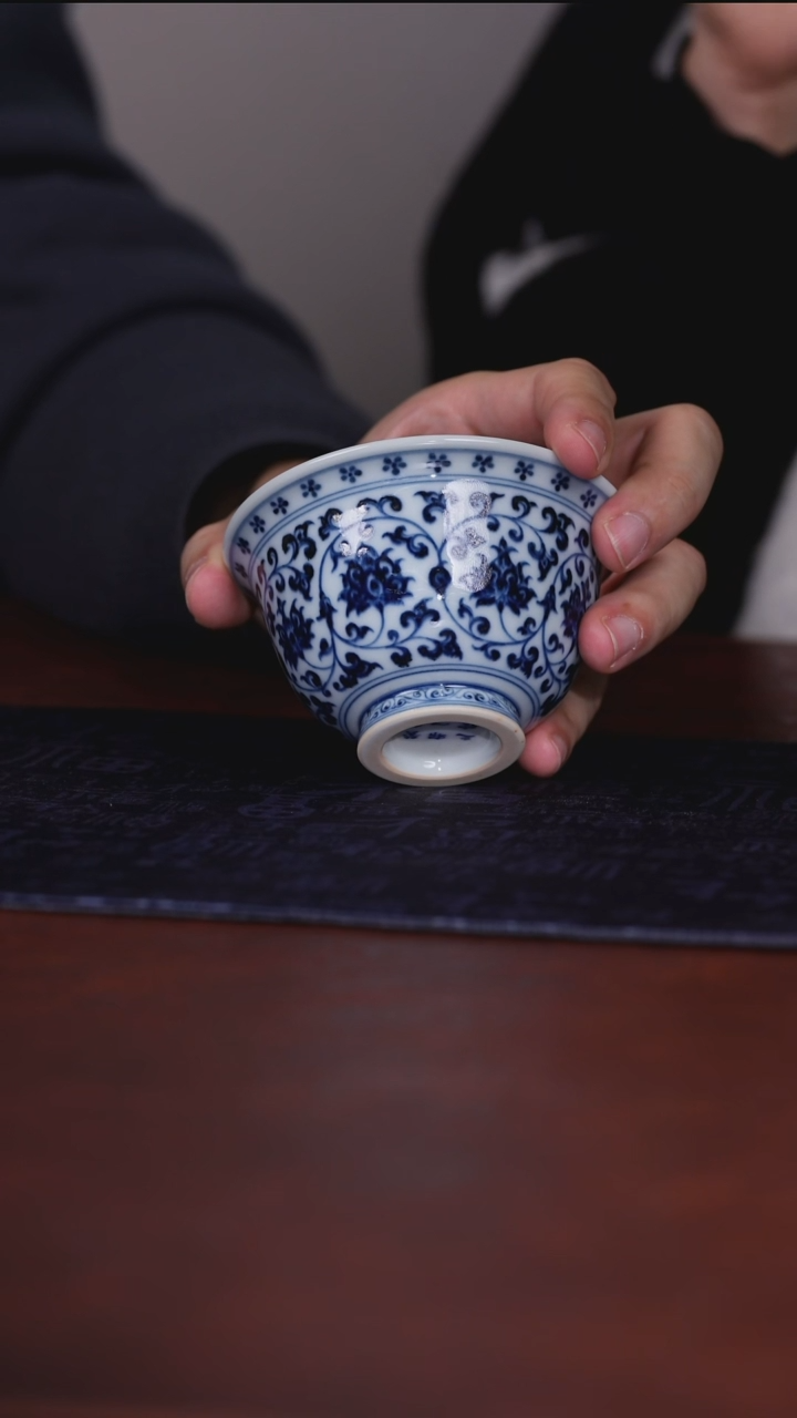 【闪购商品】杯子【瓷见如故】布一窑缠枝压手杯狮心