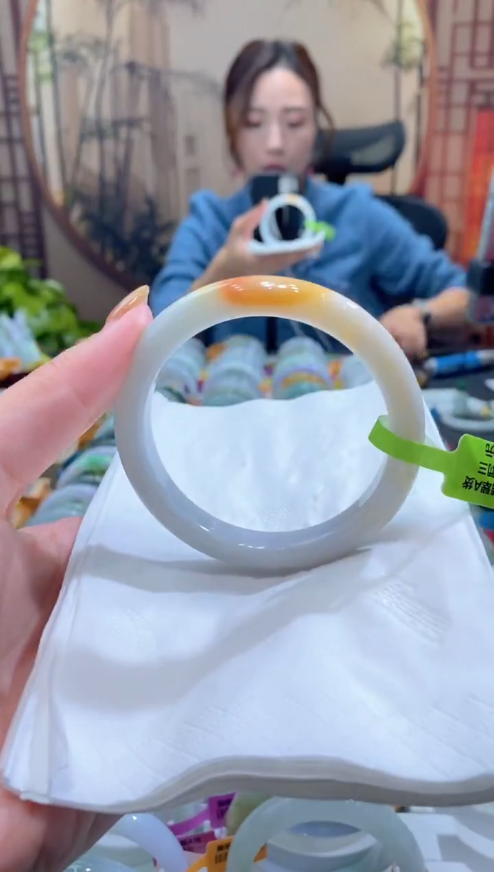 未镶嵌手镯翡翠000089432