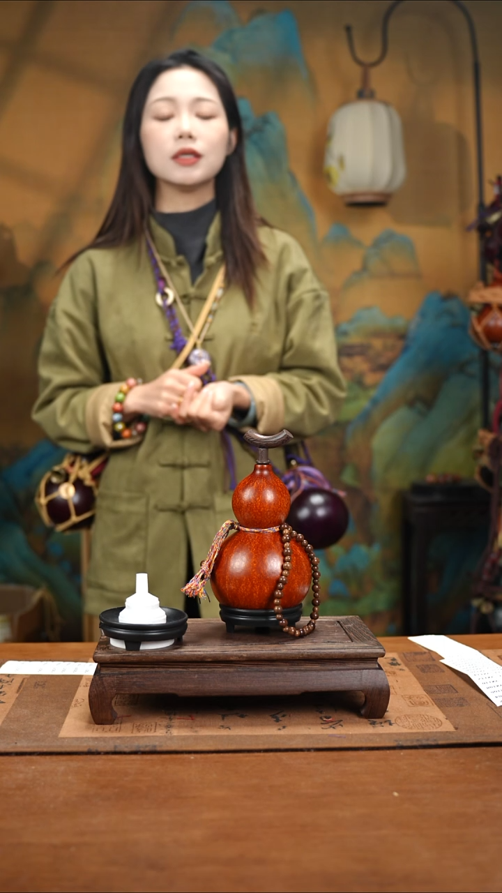 YC001简约大漆款天然酒葫芦（一物一拍）