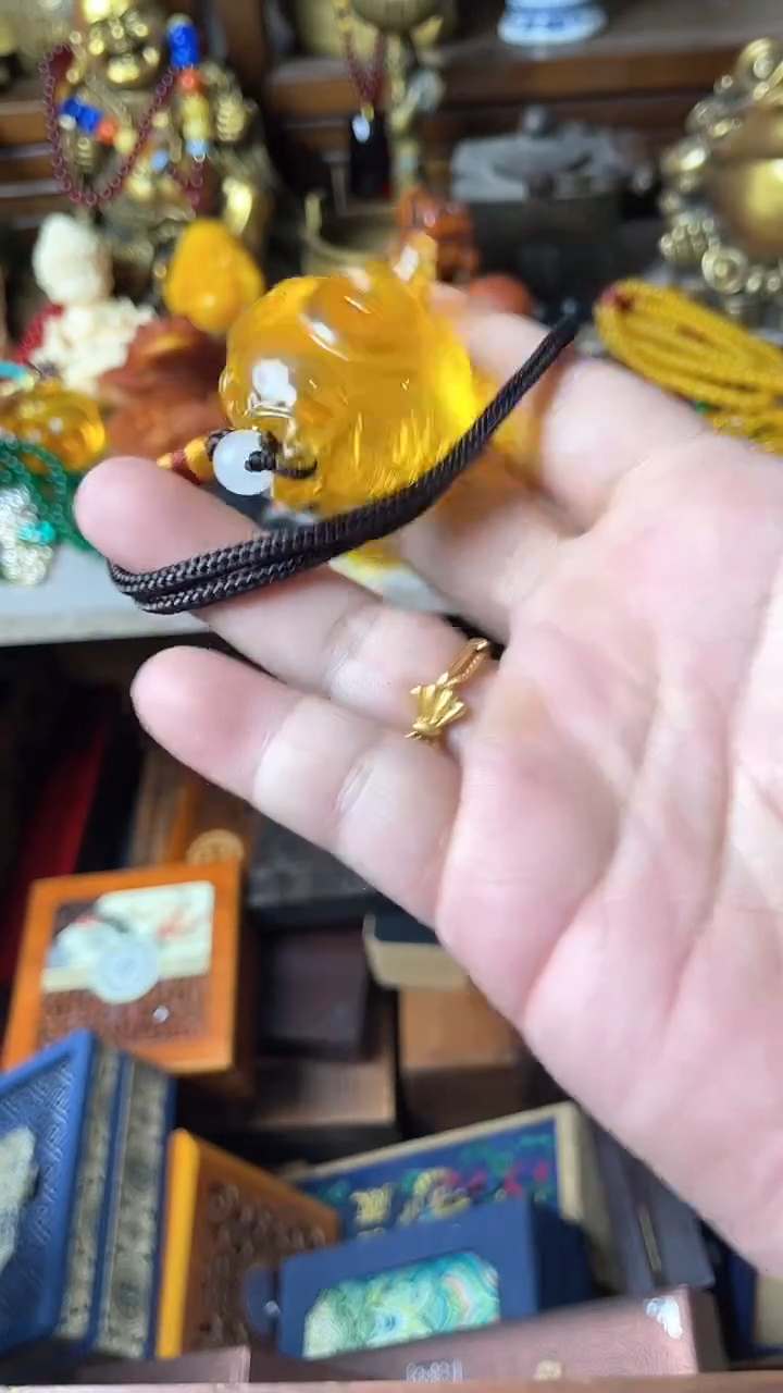 【闪购商品】蜜蜡裸石未镶嵌七月直播精品推荐