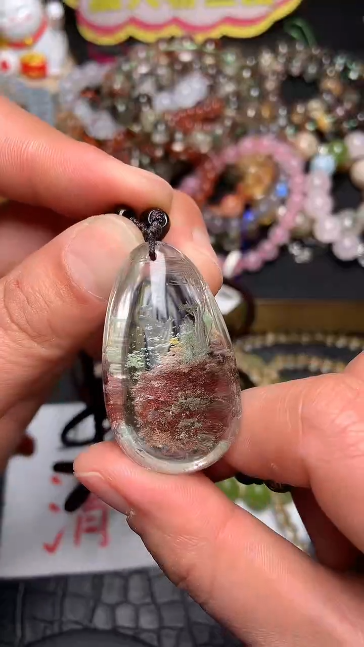 【闪购商品】水晶吊坠(赠链)未镶嵌76