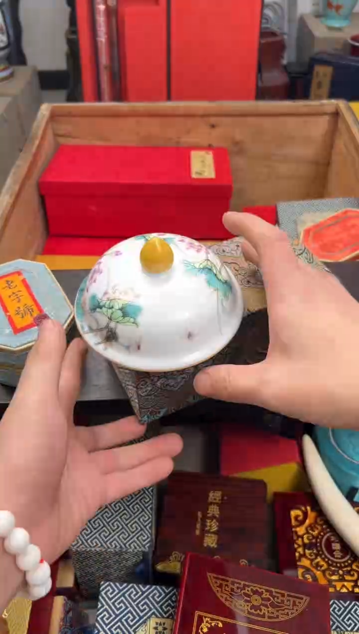 【闪购商品】瓷片————————————壶108