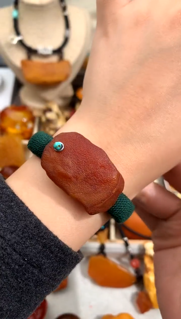 【闪购商品】蜜蜡裸石未镶嵌似玉