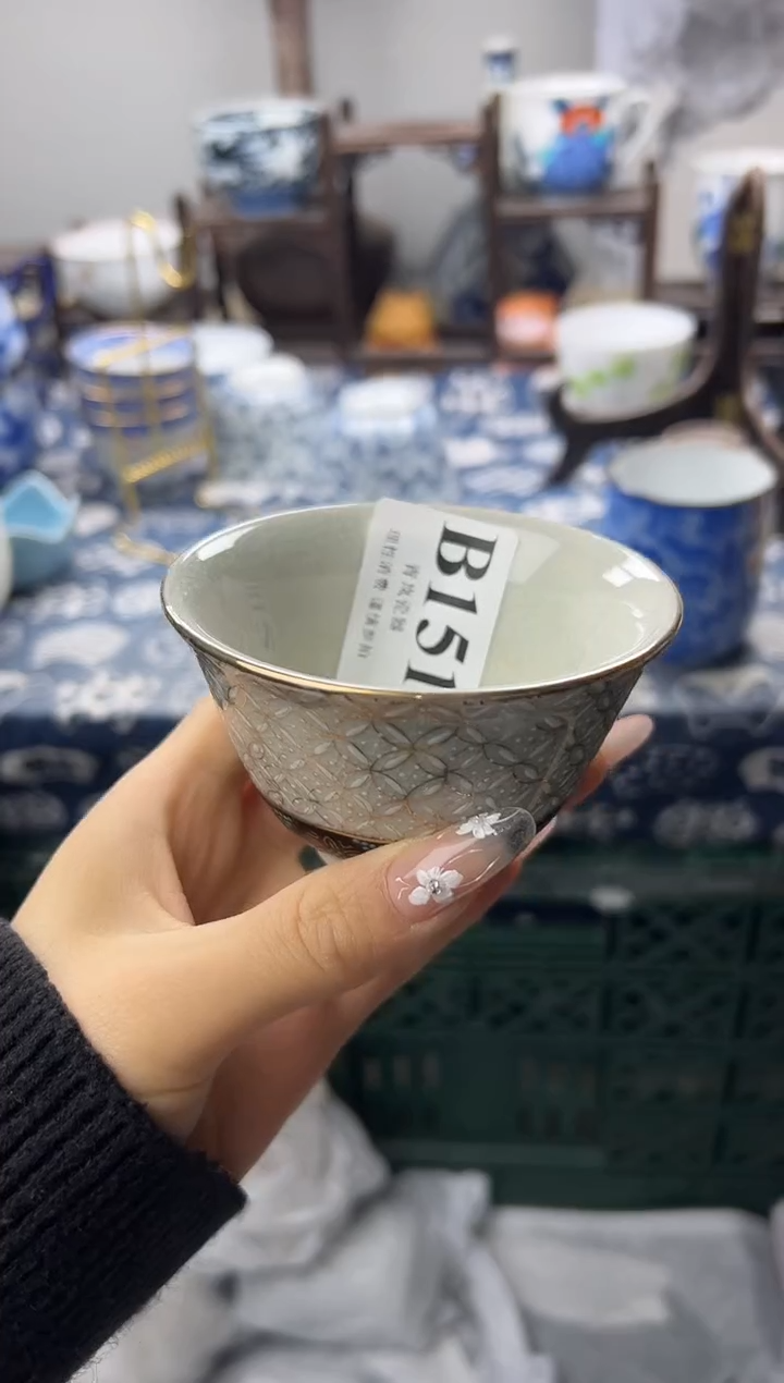 瓷片风**转  B151