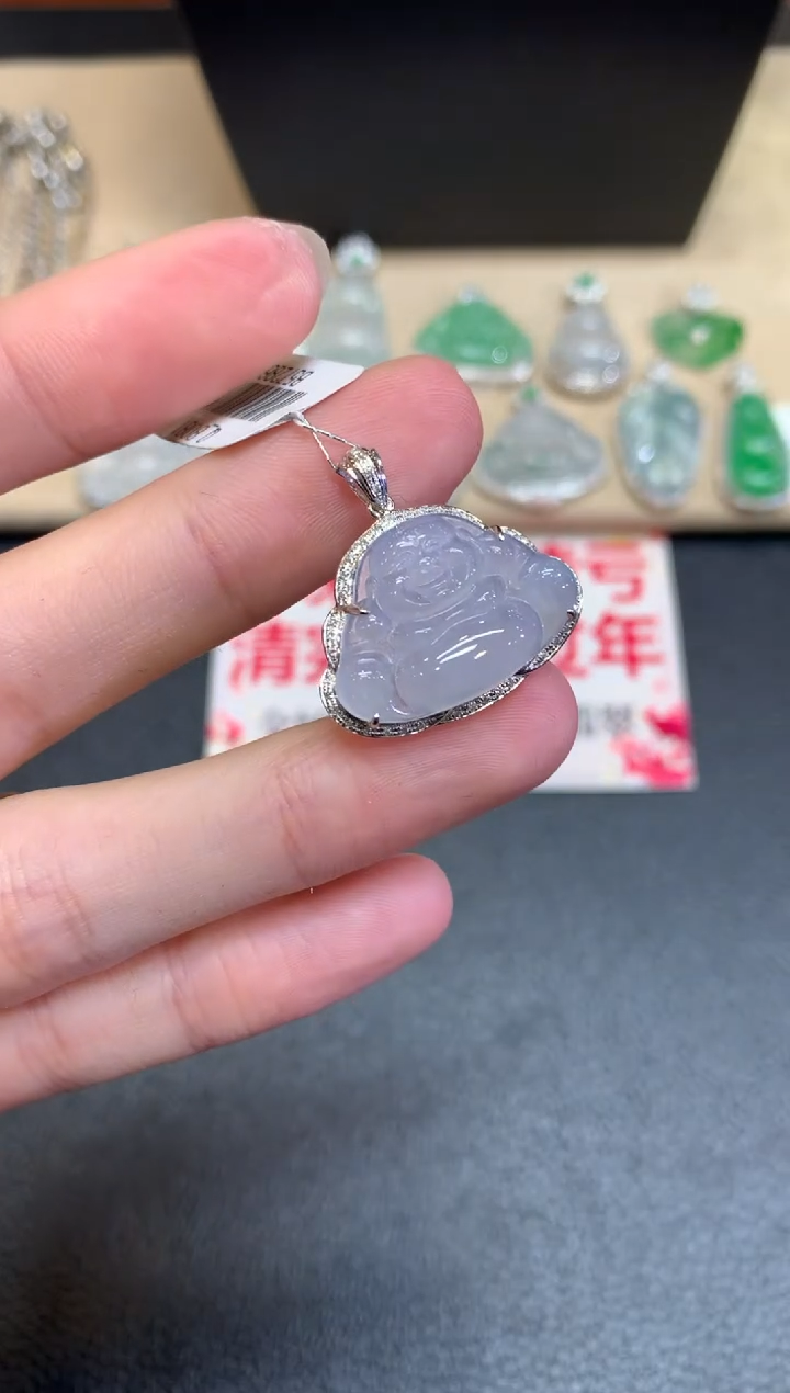 【闪购商品】翡翠颈饰18K金镶嵌佛公【无服务费】