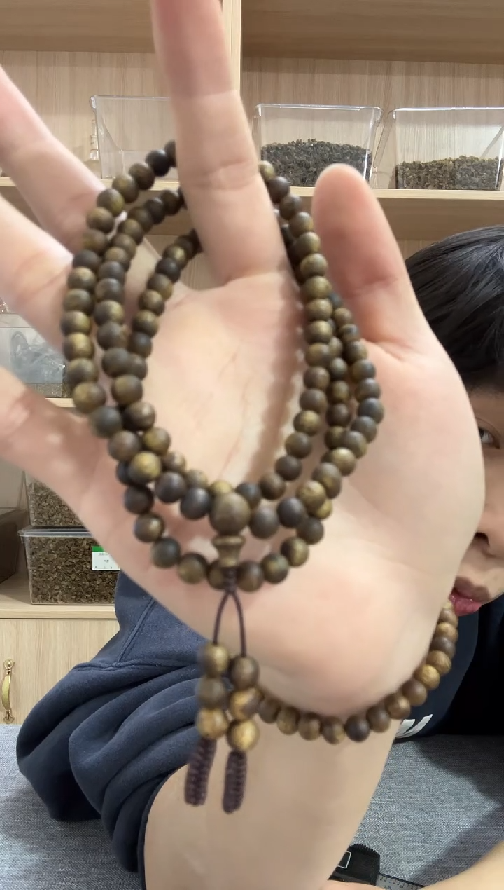 【闪购商品】沉香手串06圆珠多圈11.5克+ 多样性发其一