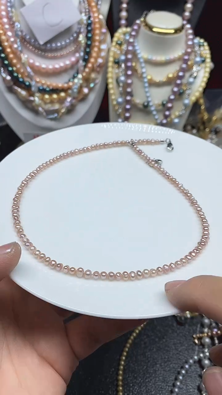 淡水珍珠未镶嵌颈饰多人
