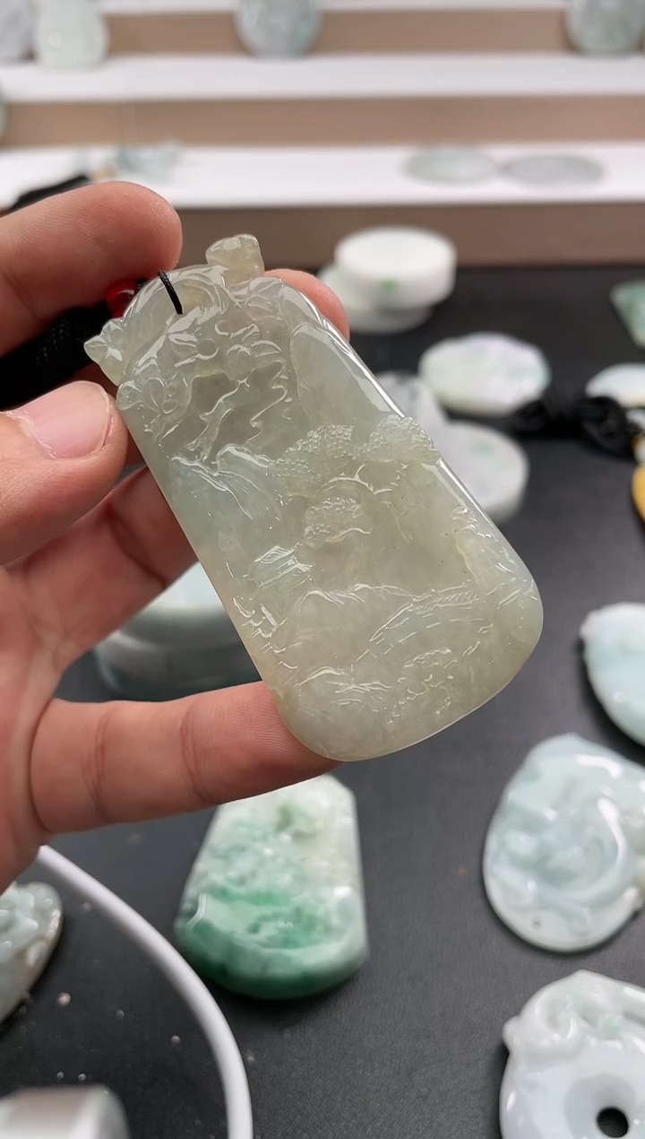 颈饰未镶嵌翡翠25/12/23/.173