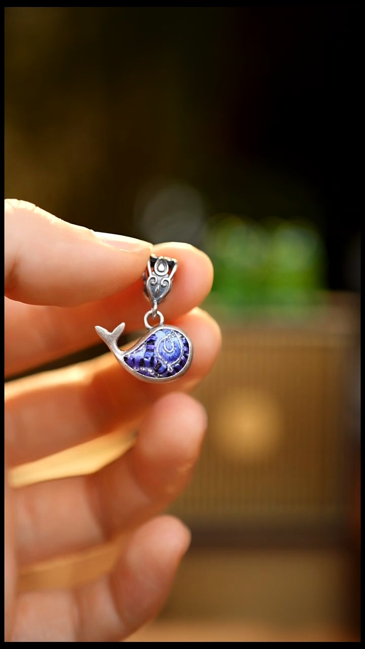 刺绣私人定制苗族手工V173