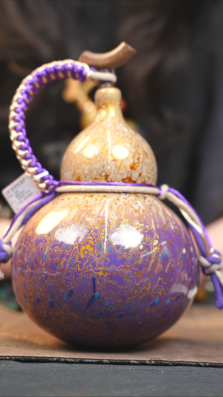 【闪购商品】YH104漆艺酒葫芦不包手串及旋转底座