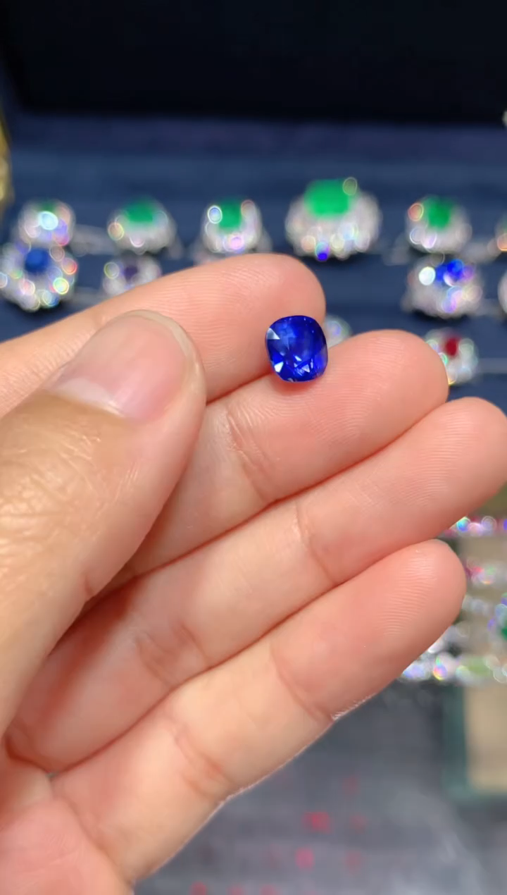 【闪购商品】蓝宝石裸石未镶嵌2.09CT  无烧皇家蓝VB