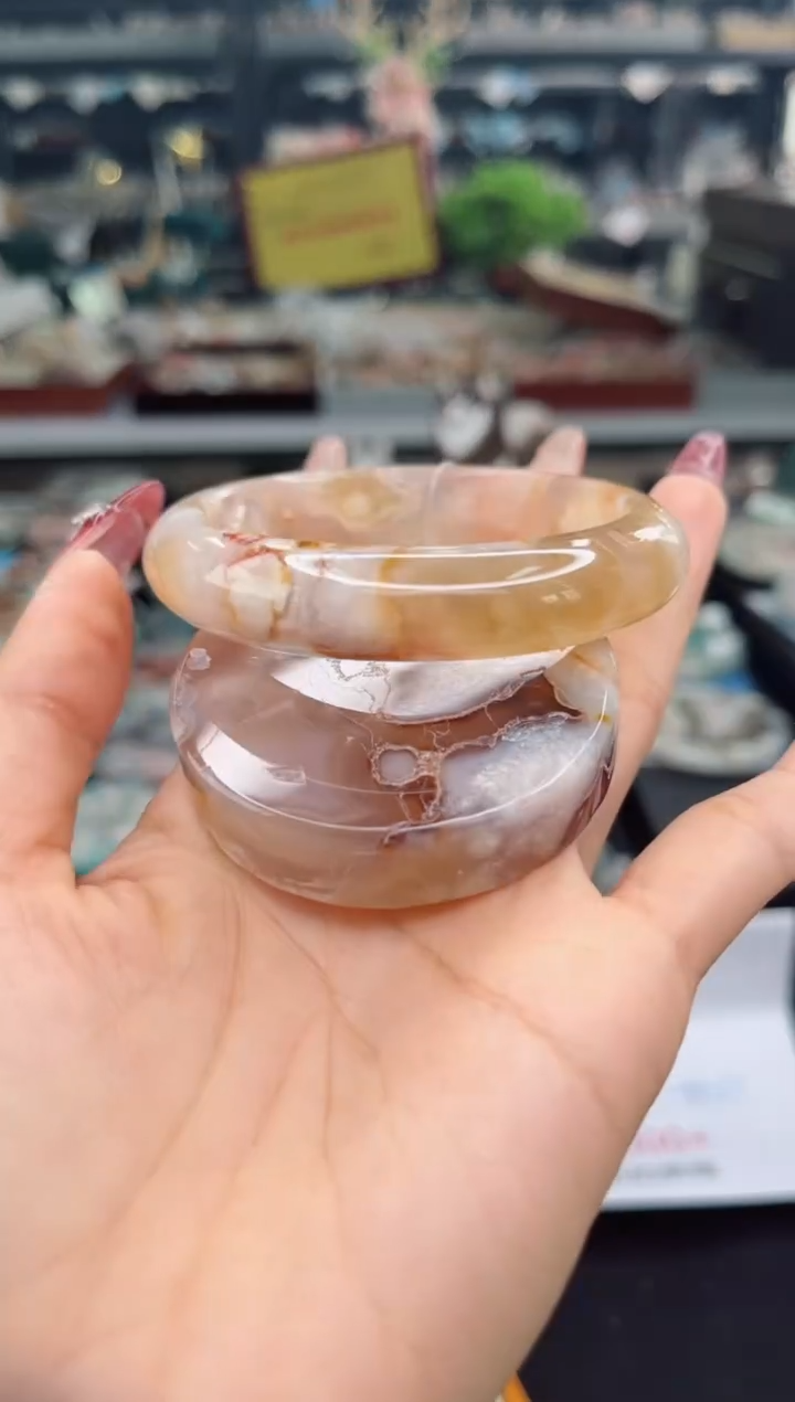 【闪购商品】石英质玉手镯未镶嵌57圈口（赠品镯心）3674546