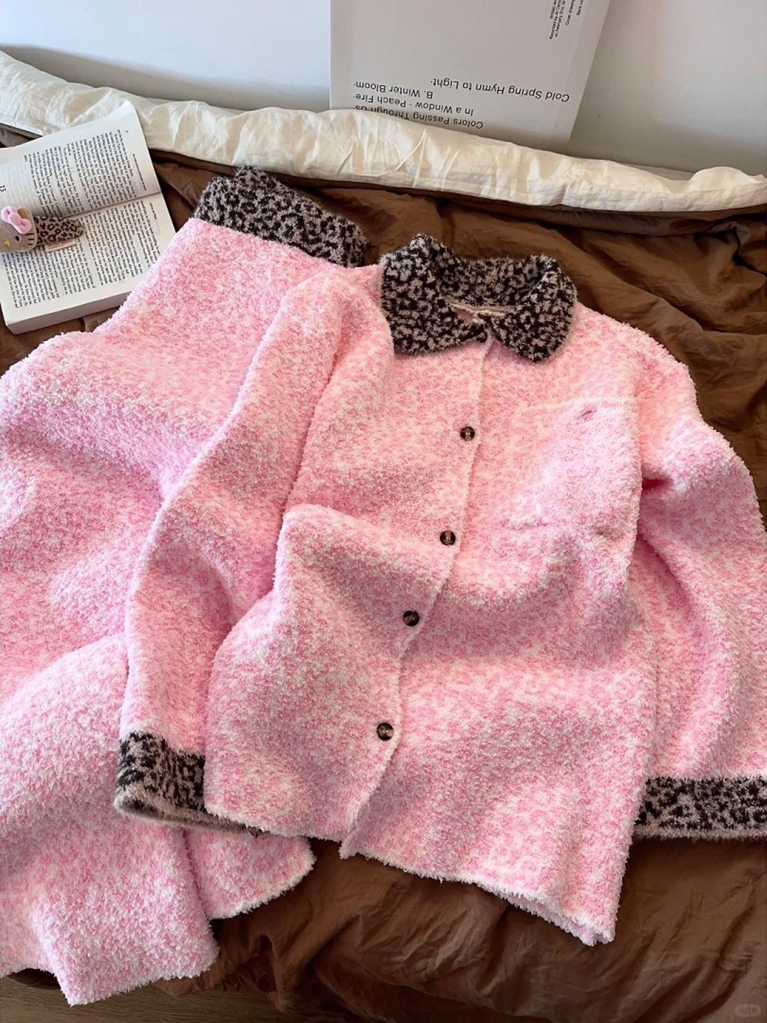 软萌可爱凯蒂猫豹纹半边绒睡衣女款秋冬季新款少女粉色家居服套装