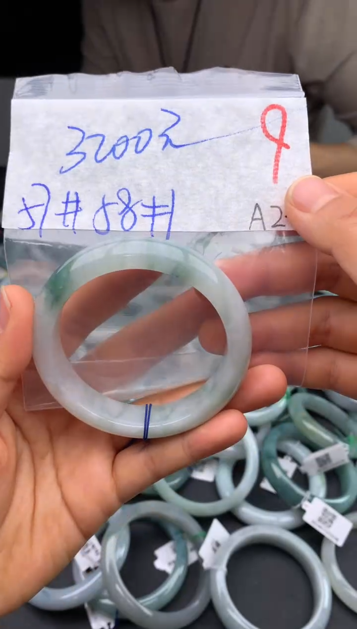 【闪购商品】定制翡翠未镶嵌毛货需精细抛光+多样性发货拍一发一