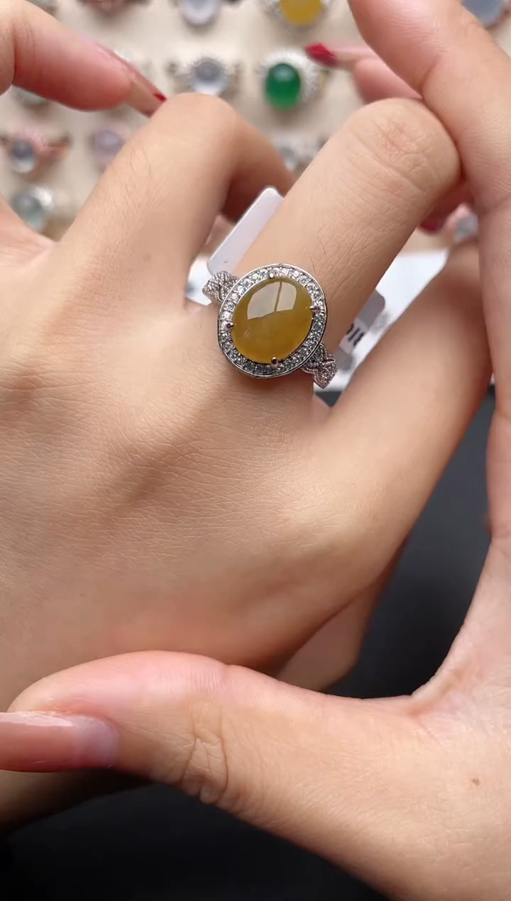 【闪购商品】翡翠戒指银S925镶嵌一物一证一礼盒