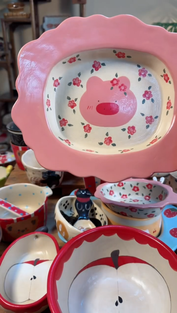 【闪购商品】猪猪盘高温瓷器瓷器