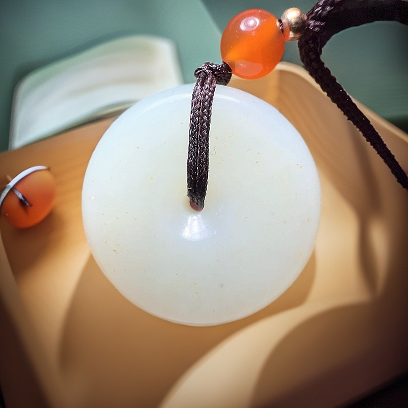 和田玉吊坠(不含链)未镶嵌