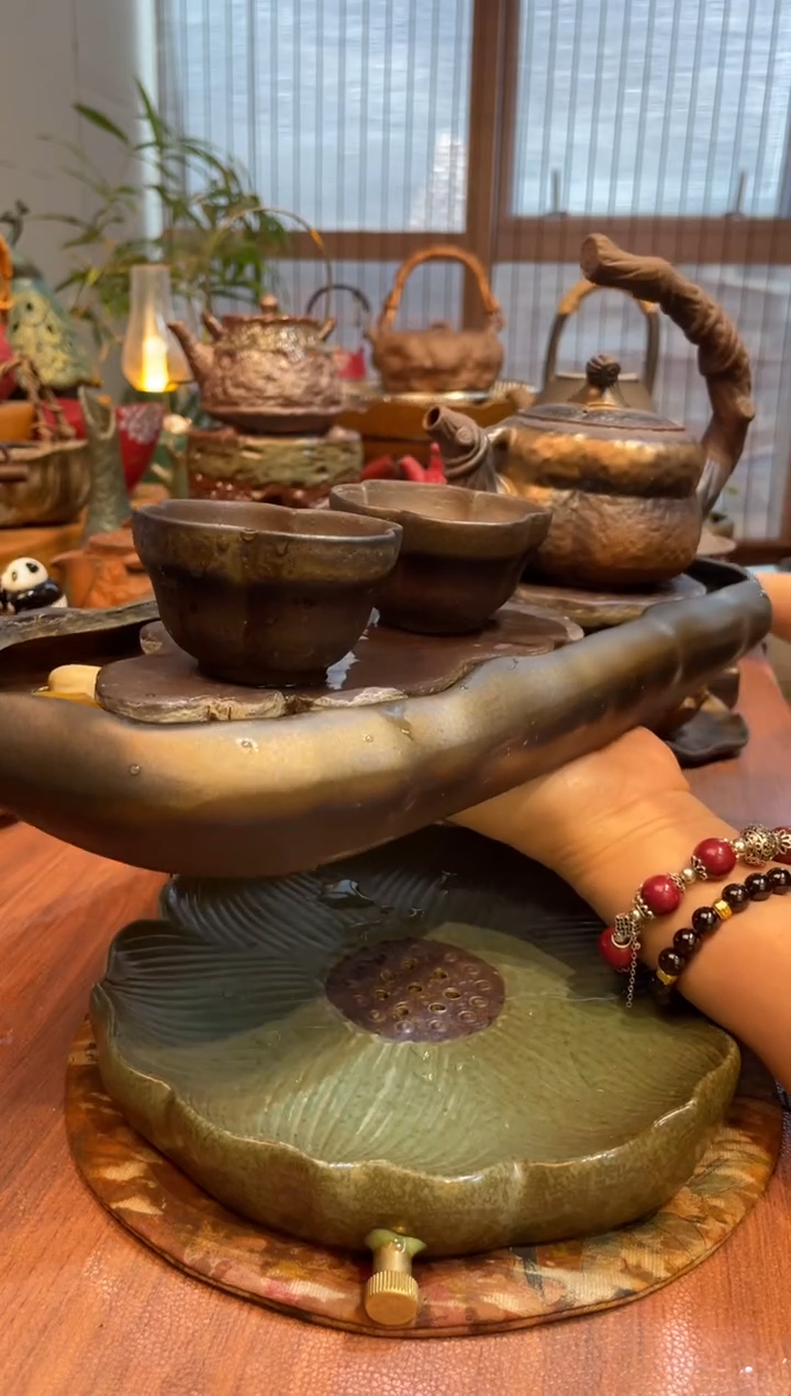 壶3626308292013377707