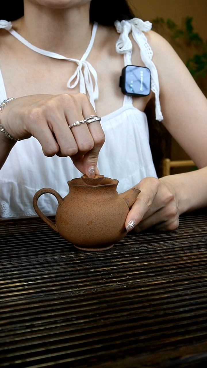 原矿老岩泥黄泥段 花瓶壶