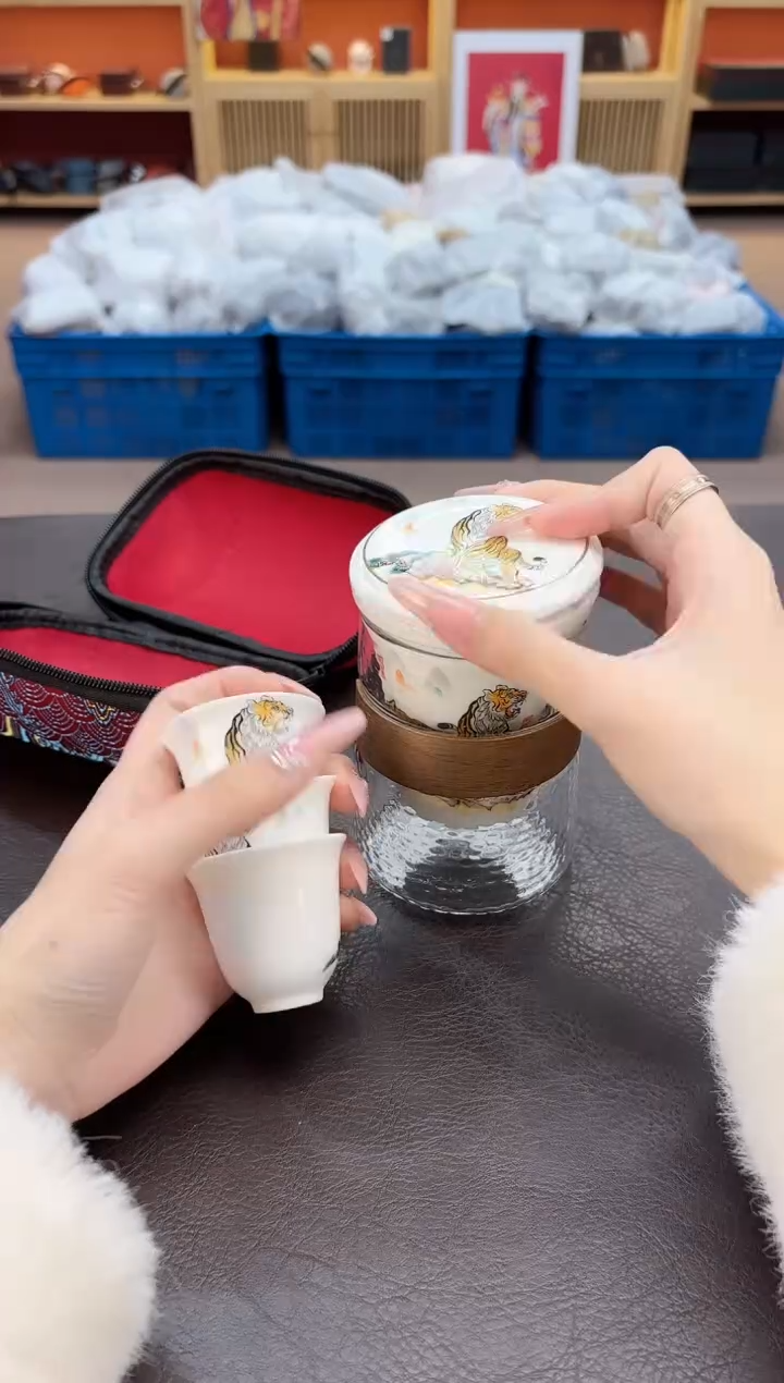 【闪购商品】摆件瓷SC1111111111111