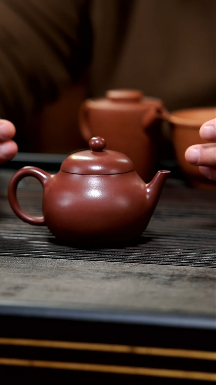 【闪购商品】紫砂茶壶25-微瑕全手紫泥小梨160cc