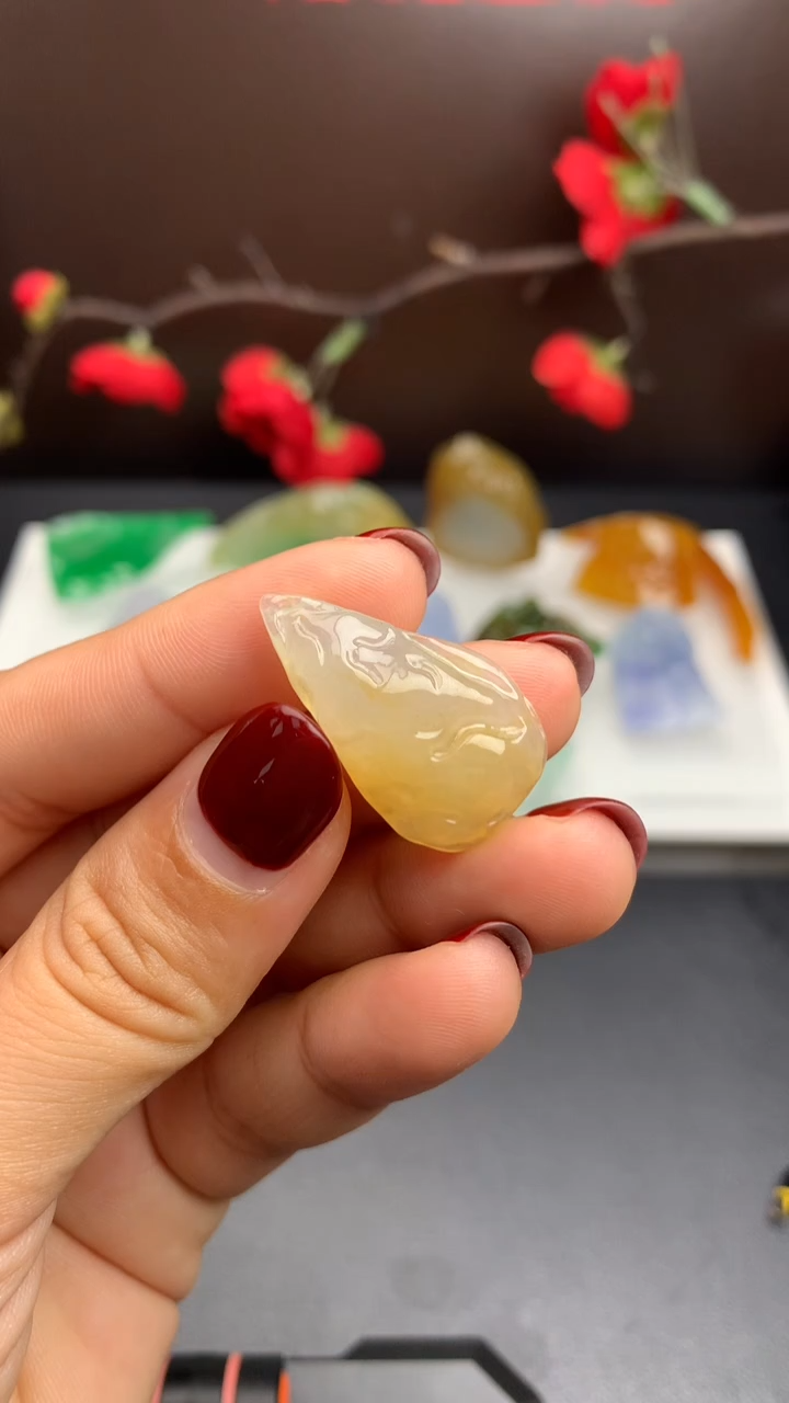 【闪购商品】定制翡翠未镶嵌         