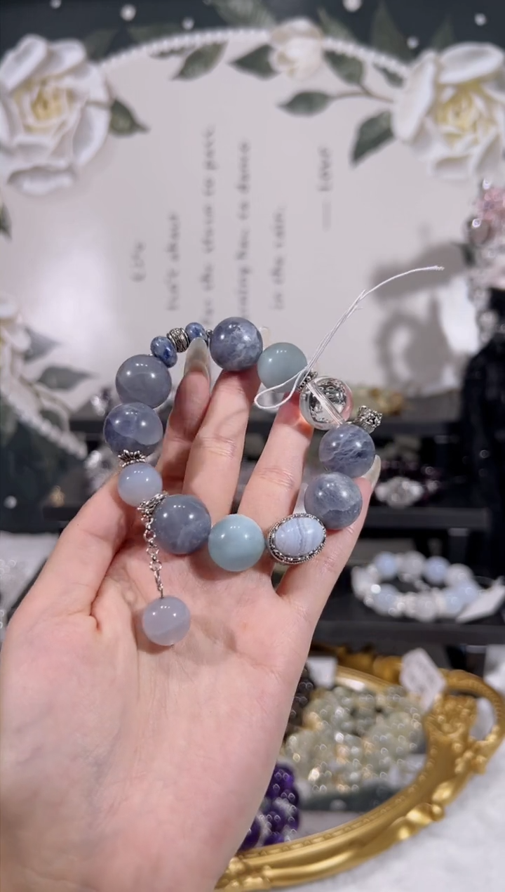 【闪购商品】水晶手链未镶嵌天然水晶默认微瑕 多样性发货发其一