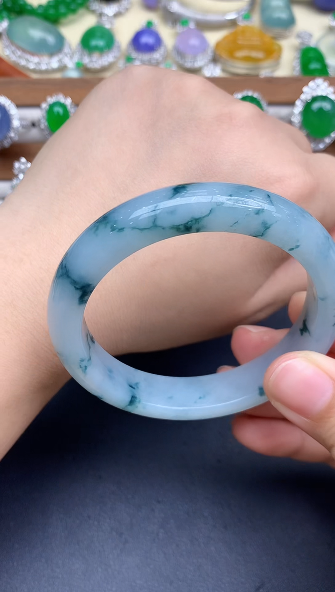 未镶嵌手镯翡翠566-中国好珍宝