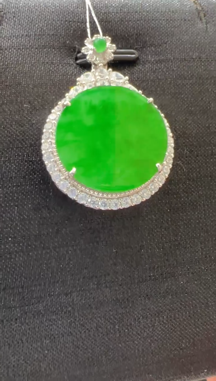 【闪购商品】翡翠吊坠(不含链)银S925镶嵌             