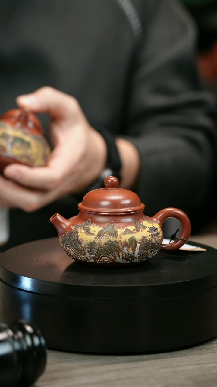 茶壶紫砂用****7H2392赵翠虹彩刻小容天