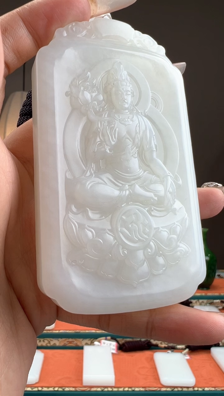 【闪购商品】和田玉颈饰未镶嵌1