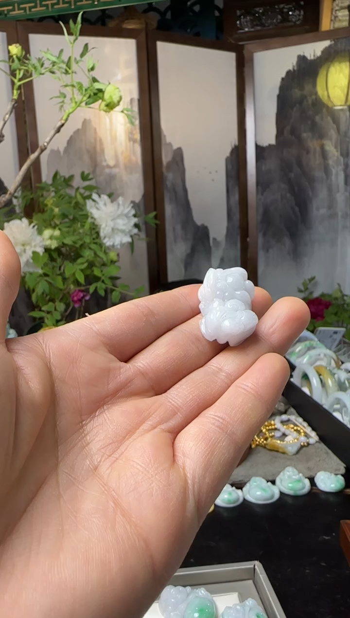 【闪购商品】翡翠颈饰未镶嵌吊坠