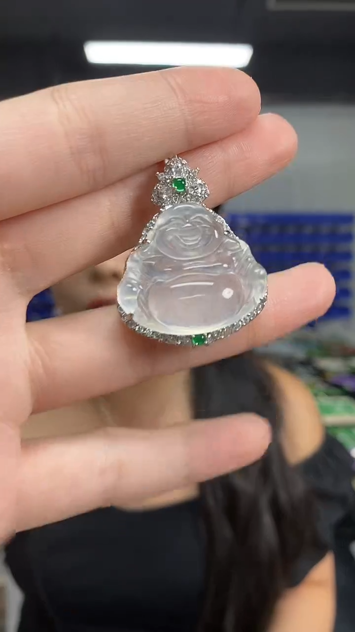 颈饰未镶嵌翡翠多样性发其一颜色微差