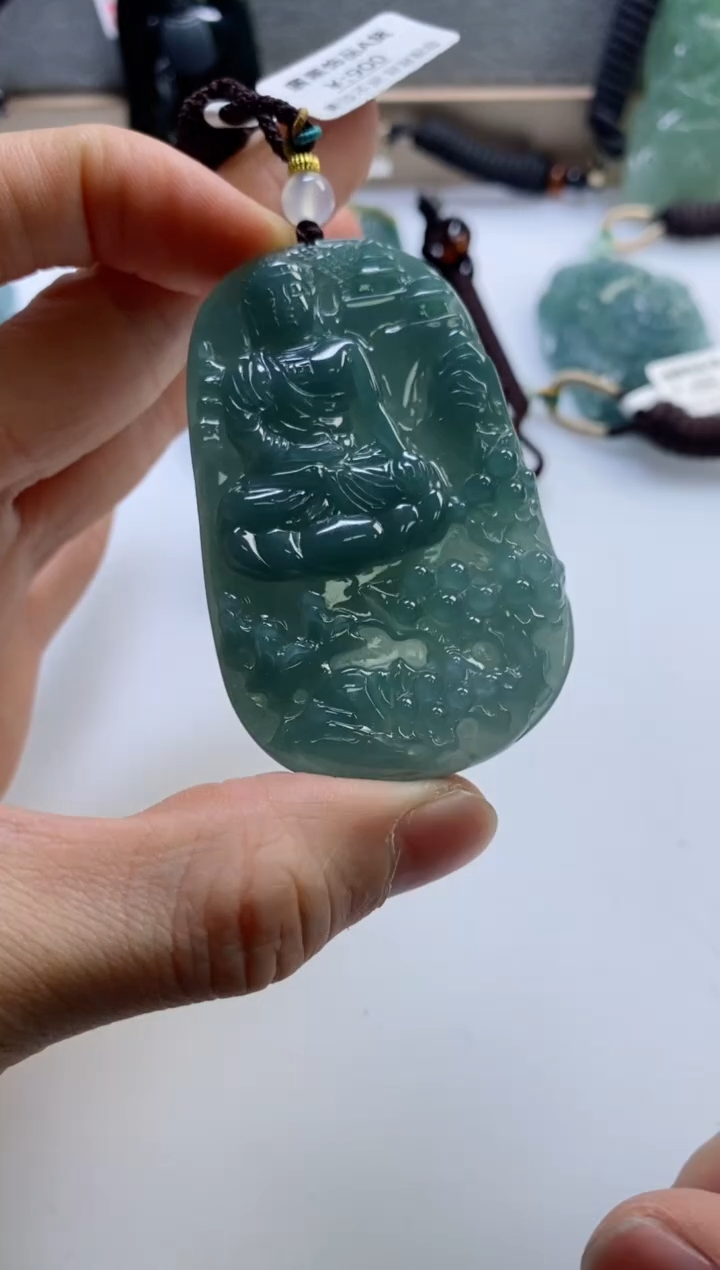 【闪购商品】翡翠挂件未镶嵌